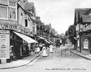 Picture of Berks - Wargrave, High Street c1910s - N963