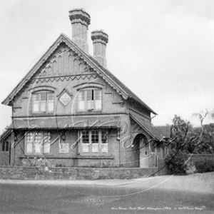 Almshouses, Peach Street, Wokingham in Berkshire c1950s
