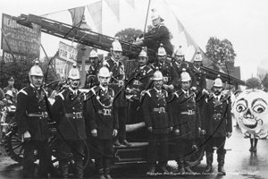 Fire Brigade attending Wokingham Carnival in a Motorised Fire Engine, Wokingham in Berkshire c1910s