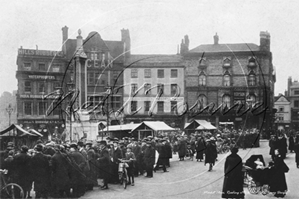 Picture of Berks - Reading, Market Place c1920s - N2091