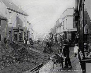 Sewer Pipes being laid in Peach Street, Wokingham in Berkshire c1896