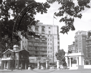 Dorchester Hotel, Park Lane in London c1930s