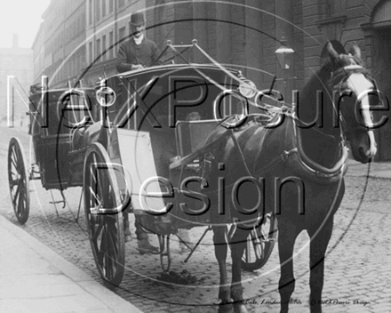 Picture of London - Hansom Cabs c1890s - N533