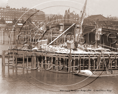 Picture of London - Blackfriars Bridge Widening c1908 - N591