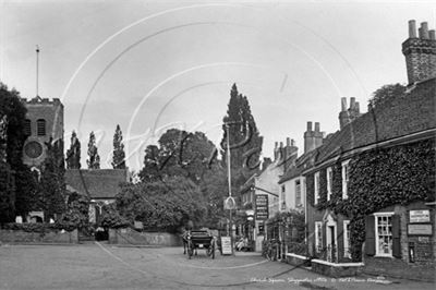 Picture of Middx - Shepperton, Church Square c1910s - N2412