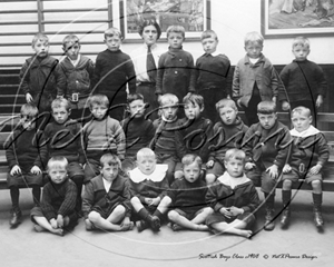 Picture of Scotland - Dundee, Boys Class c1908-10 - N1516