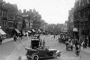 Broad Street, Reading in Berkshire c1910s