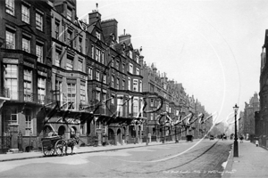 Pont Street, Knightsbridge in South West London c1900s