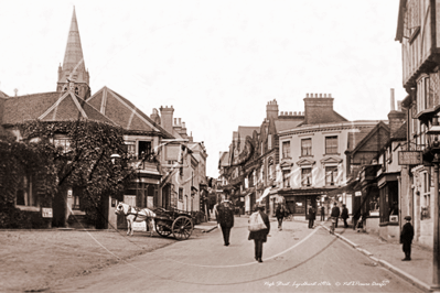 Picture of Hants - Lyndhurst, High Street c1910s - N3183