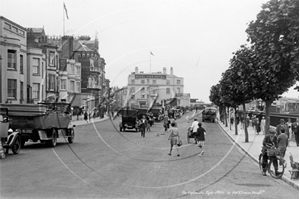 Picture of Isle of Wight - Ryde, The Esplanade c1930s - N3290