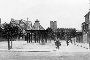 Picture of London, N - Enfield, Market Square c1905 - N3300