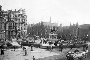 City Square, Leeds in Yorkshire c1900s