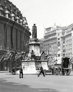The Aldwych and Strand in London c1930s