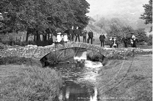 Picture of Wales -  Swansea, Black Pill with Old Roman Bridge c1900s - N3611