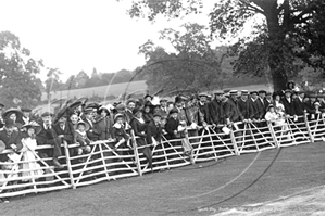 Picture of Berks - Bracknell, Sports Day c1912 - N3731