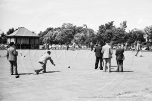 Picture of Lancs - Morecombe, Happy Mount Park, Bowls c1950s - N4536