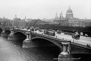 A Busy Blackfriars Bridge in London c1910s