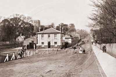 Picture of Herts - St Albans, Holywell Hill c1900s - N4620