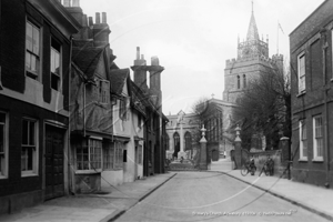 Picture of Bucks - Aylesbury, St Mary's Church c1920s - N4636