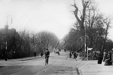 Picture of London, SW - Wimbledon, Wimbledon Hill, The Foot of the Hill c1900s - N4996